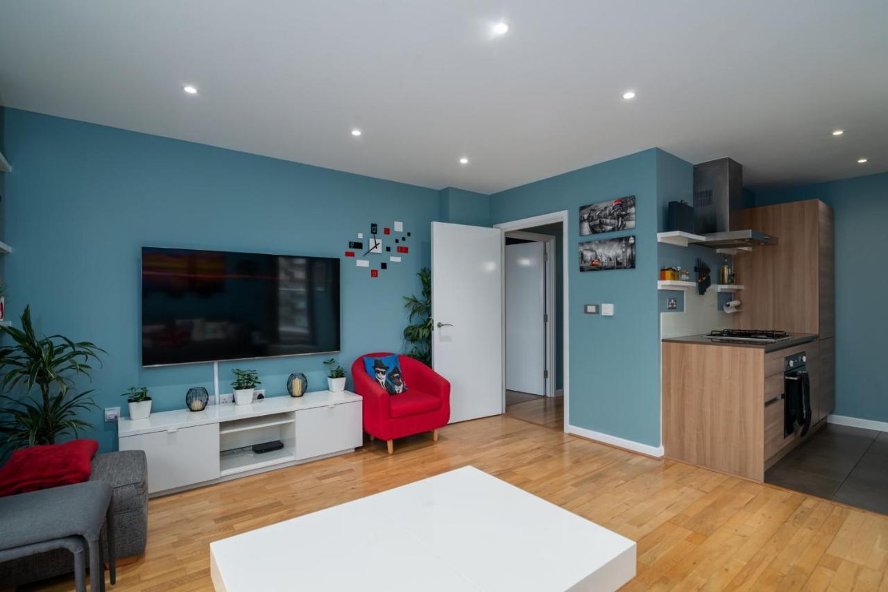 لندن Guestready - Magnificent City View Penthouse المظهر الخارجي الصورة