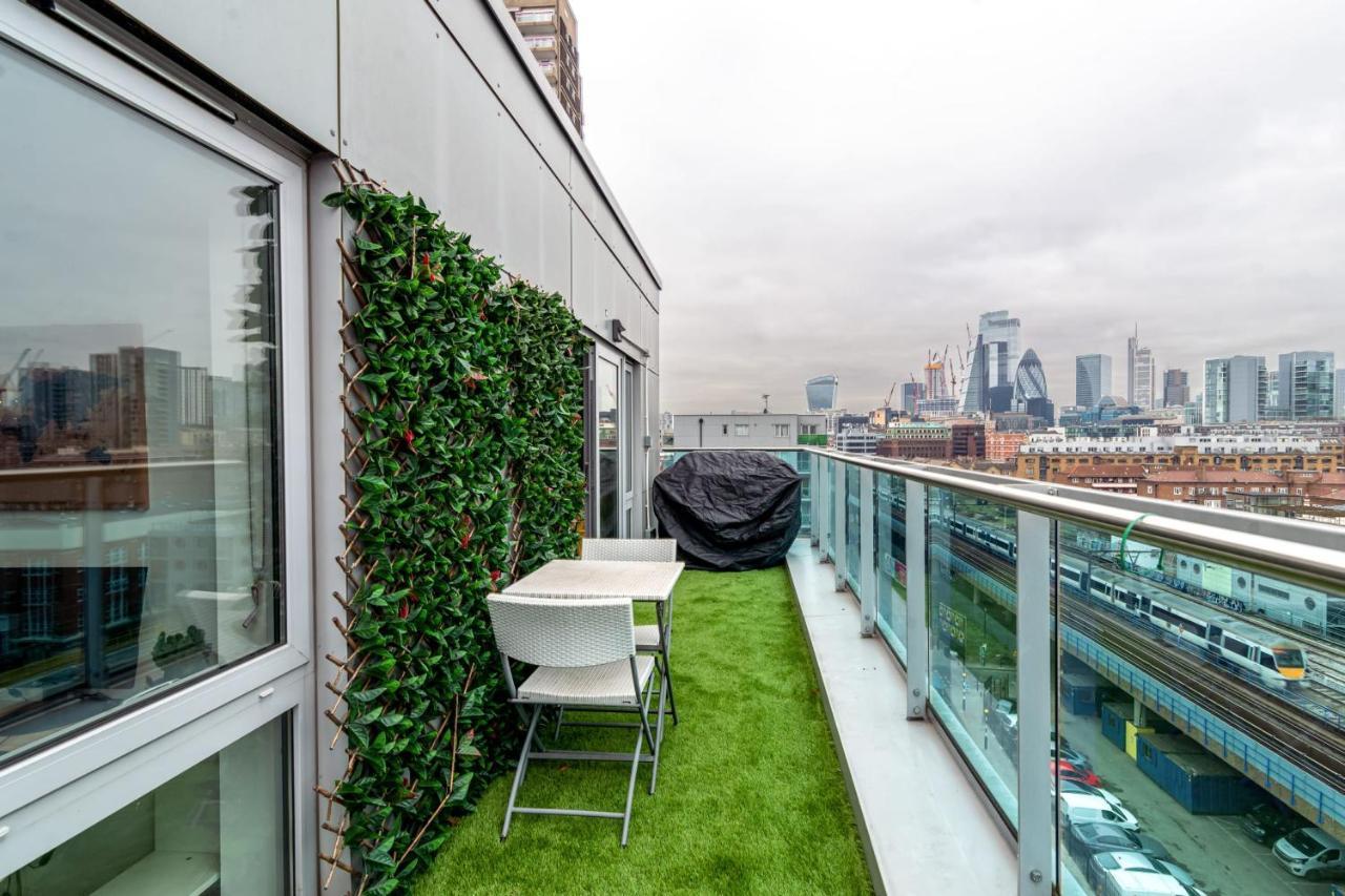 لندن Guestready - Magnificent City View Penthouse المظهر الخارجي الصورة